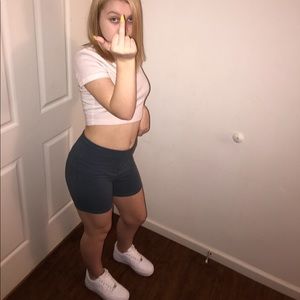 Meet your Posher, Britt